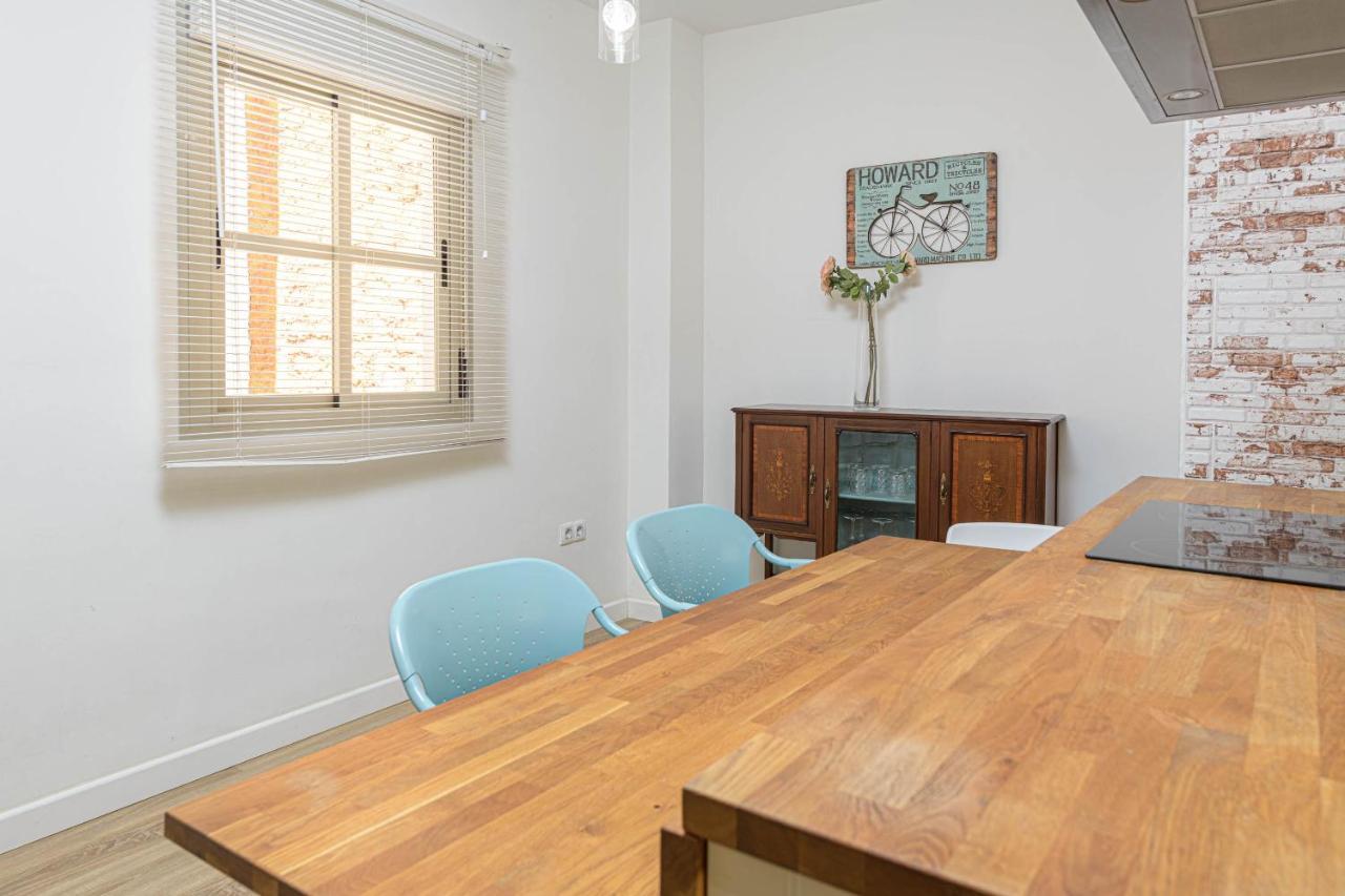 Wintowinrentals Genial Apartamento, Centrico Y Silencioso 马拉加 外观 照片